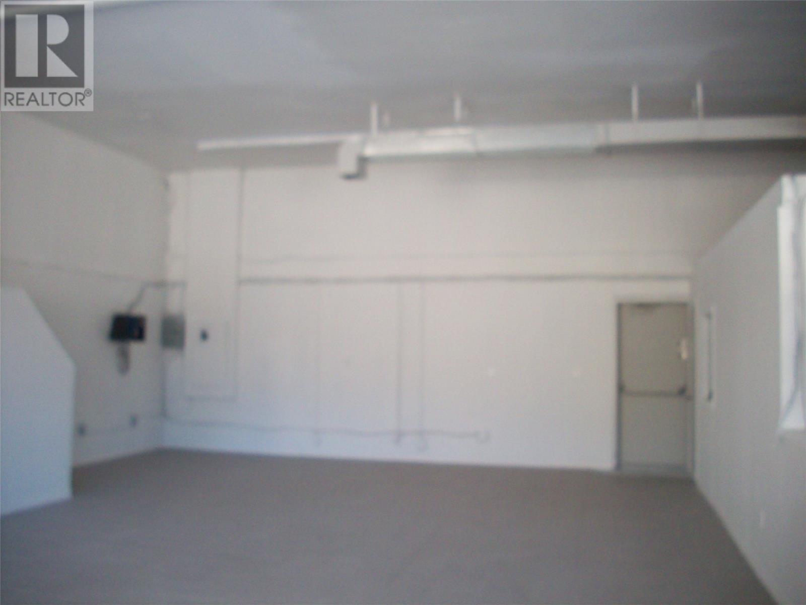 283 Memorial Drive Property Photo 5