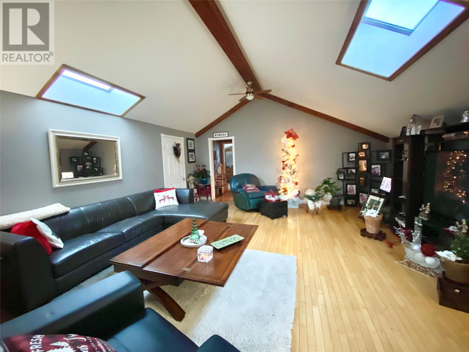 1 Bob Clark Drive Property Photo 9