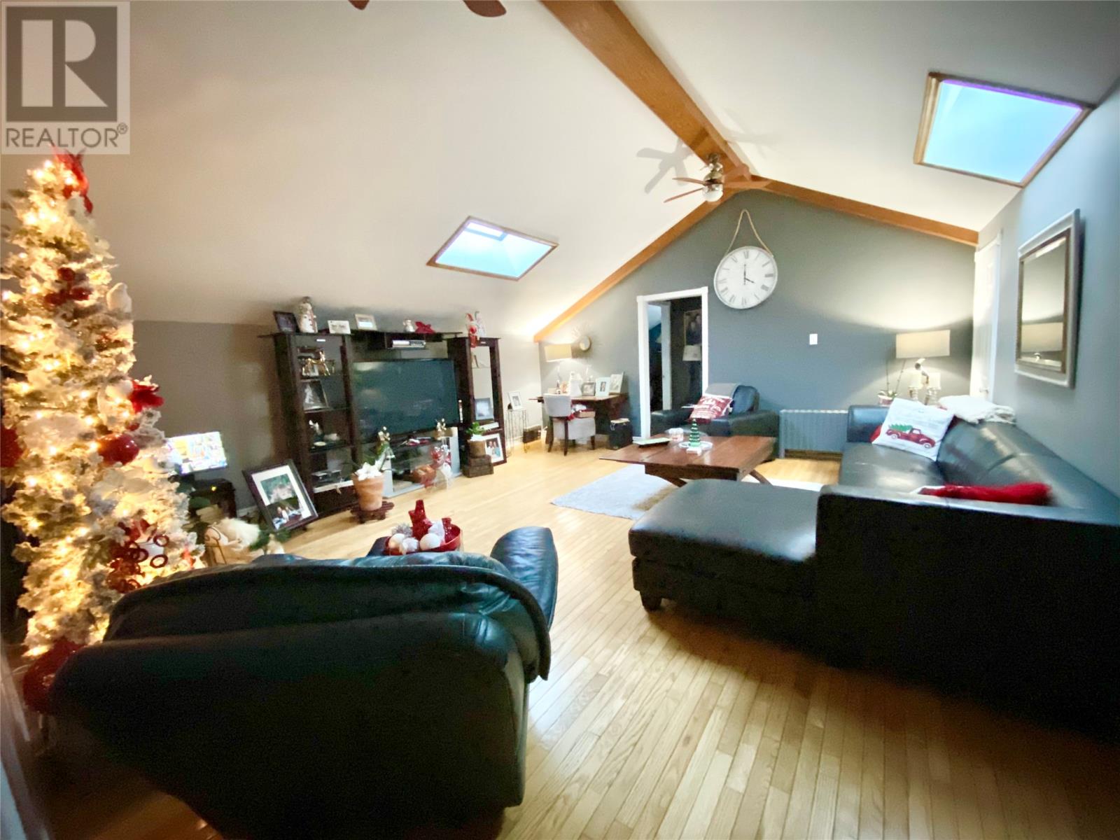 1 Bob Clark Drive Property Photo 10