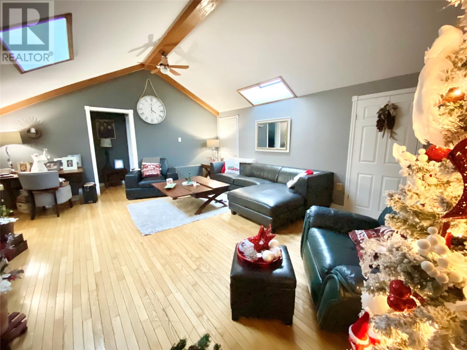 1 Bob Clark Drive Property Photo 12