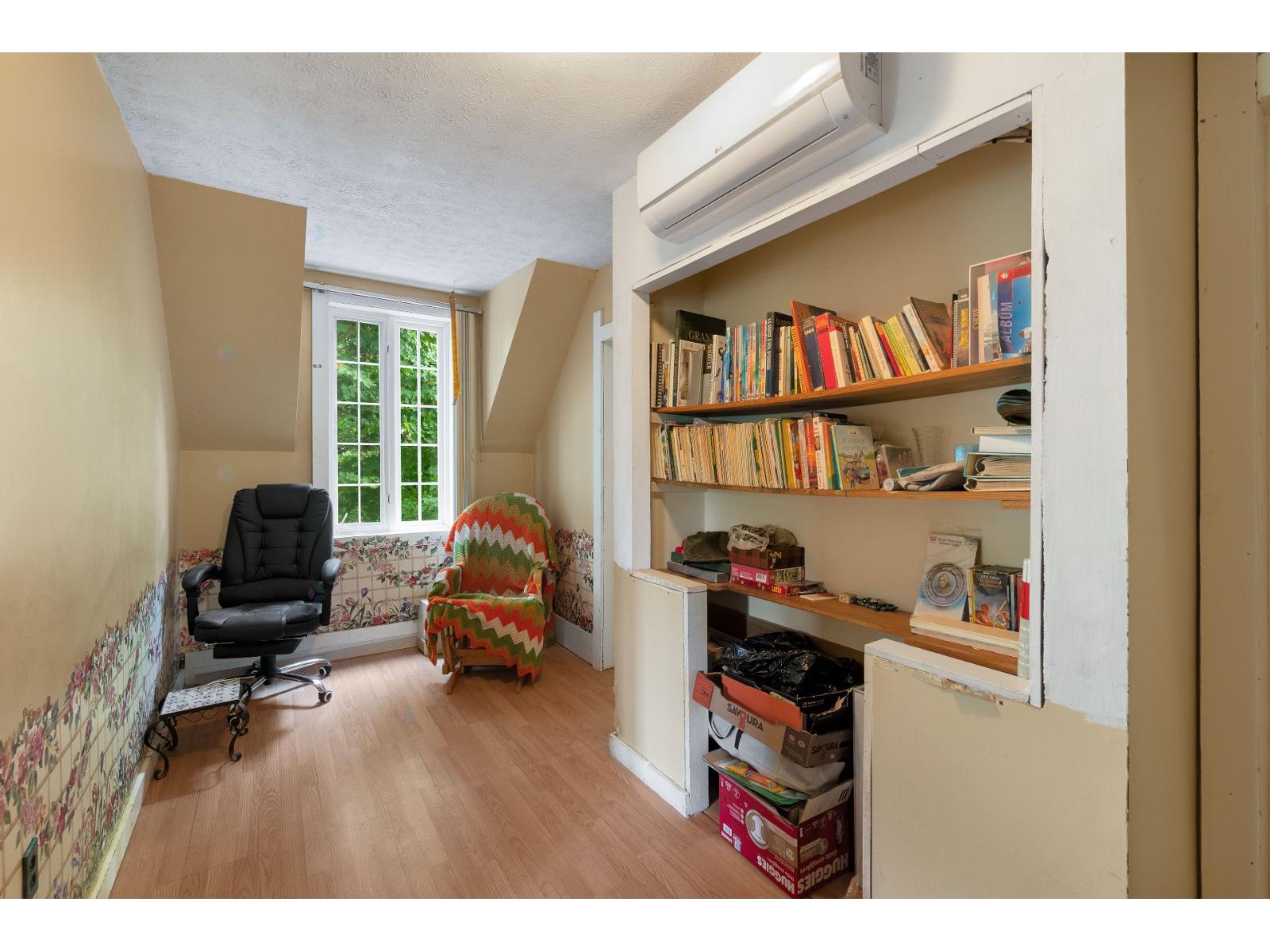 425z 11e Rang Property Photo 17