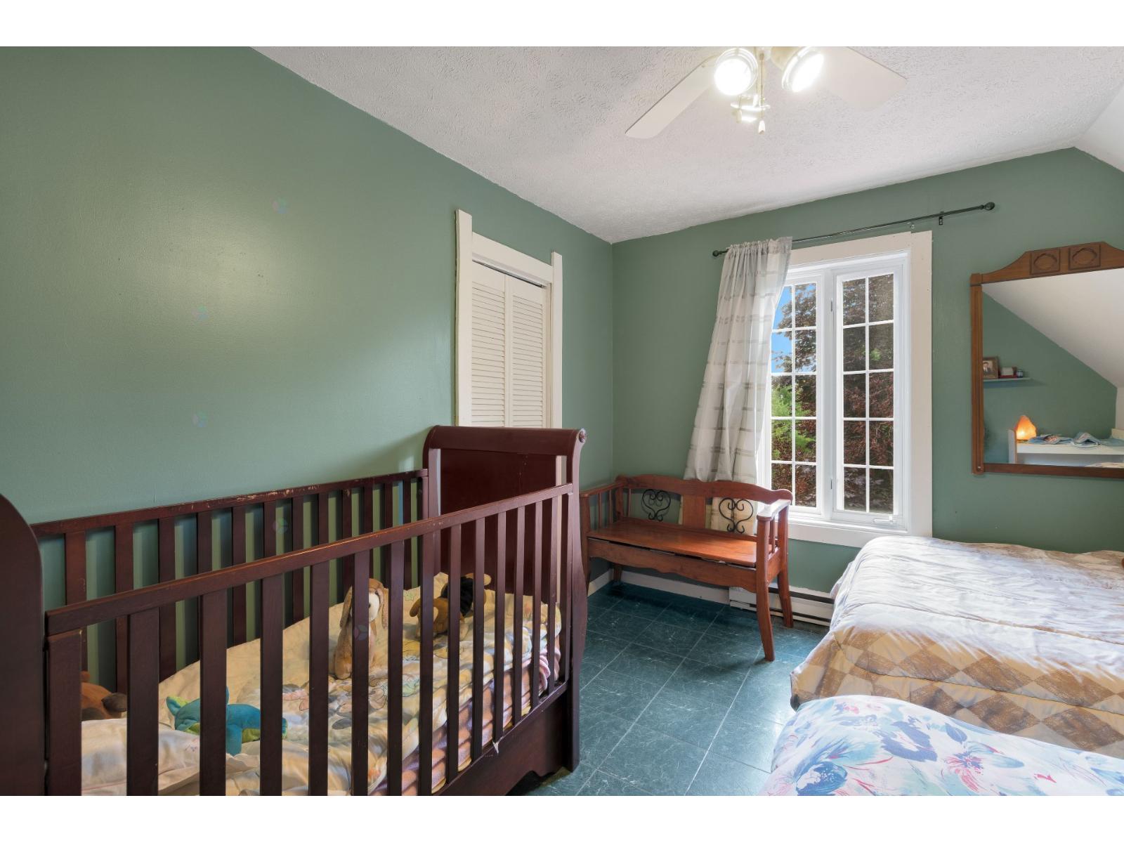 425z 11e Rang Property Photo 20