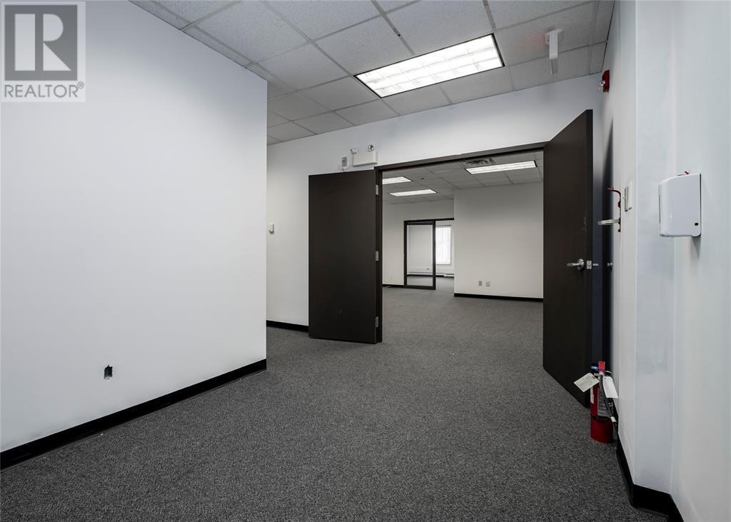 136 Crosbie Road Unit#403 Property Photo 8