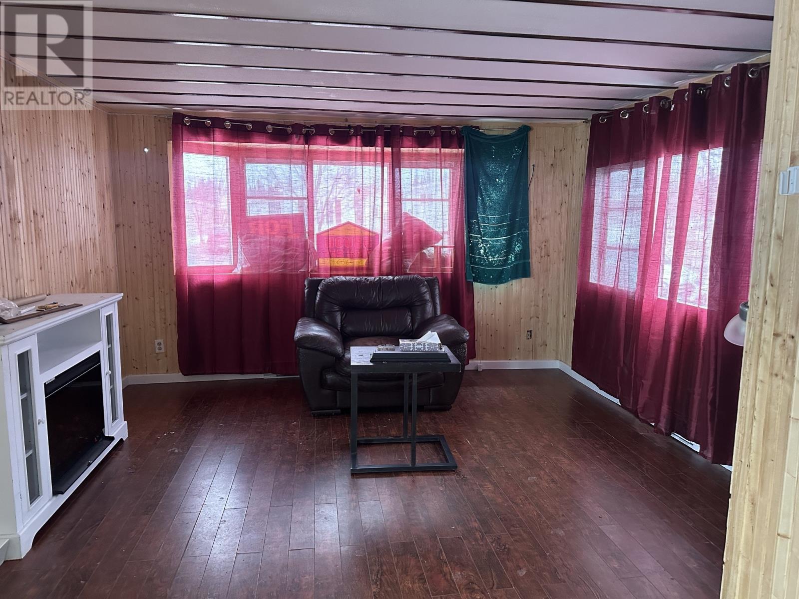 52 Gray Avenue Property Photo 6