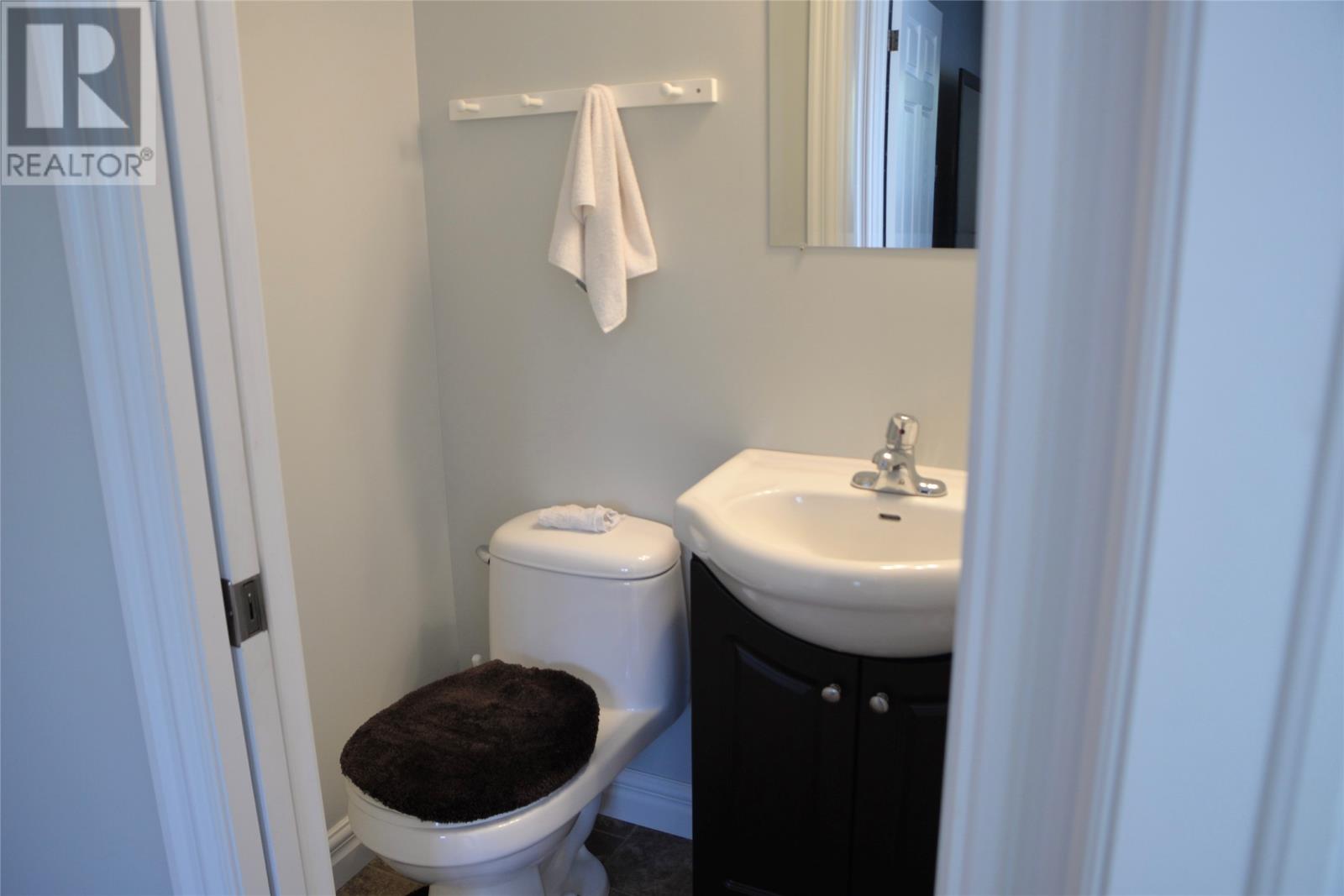36 Goose Bay Drive Property Photo 11