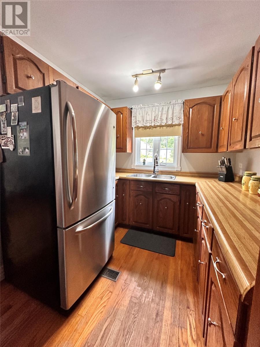 642 Main Drive Property Photo 11