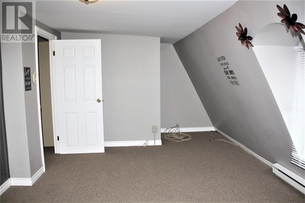 76 Patrick Street Property Photo 8