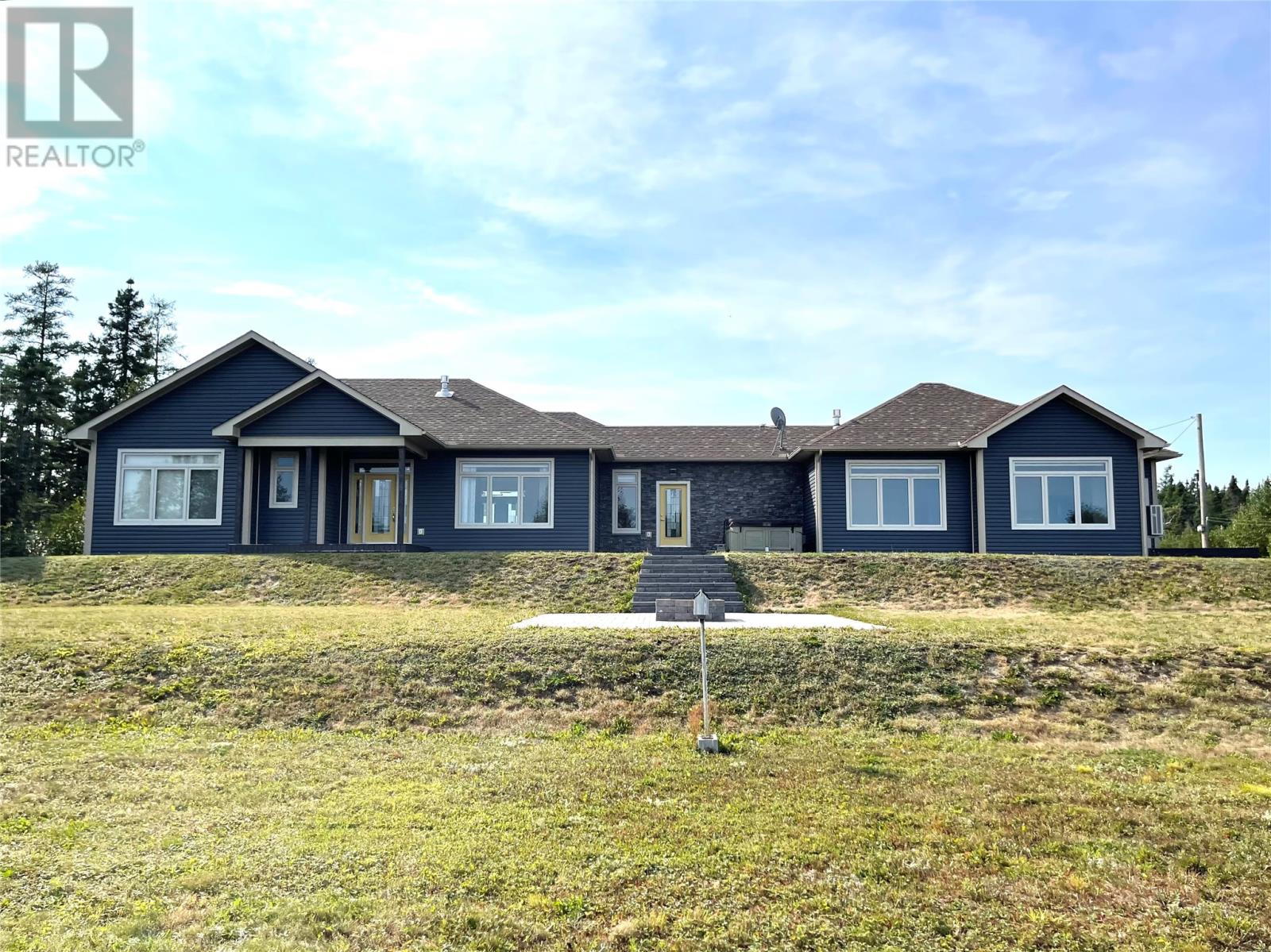 10 Pauls Lake Property Photo 3
