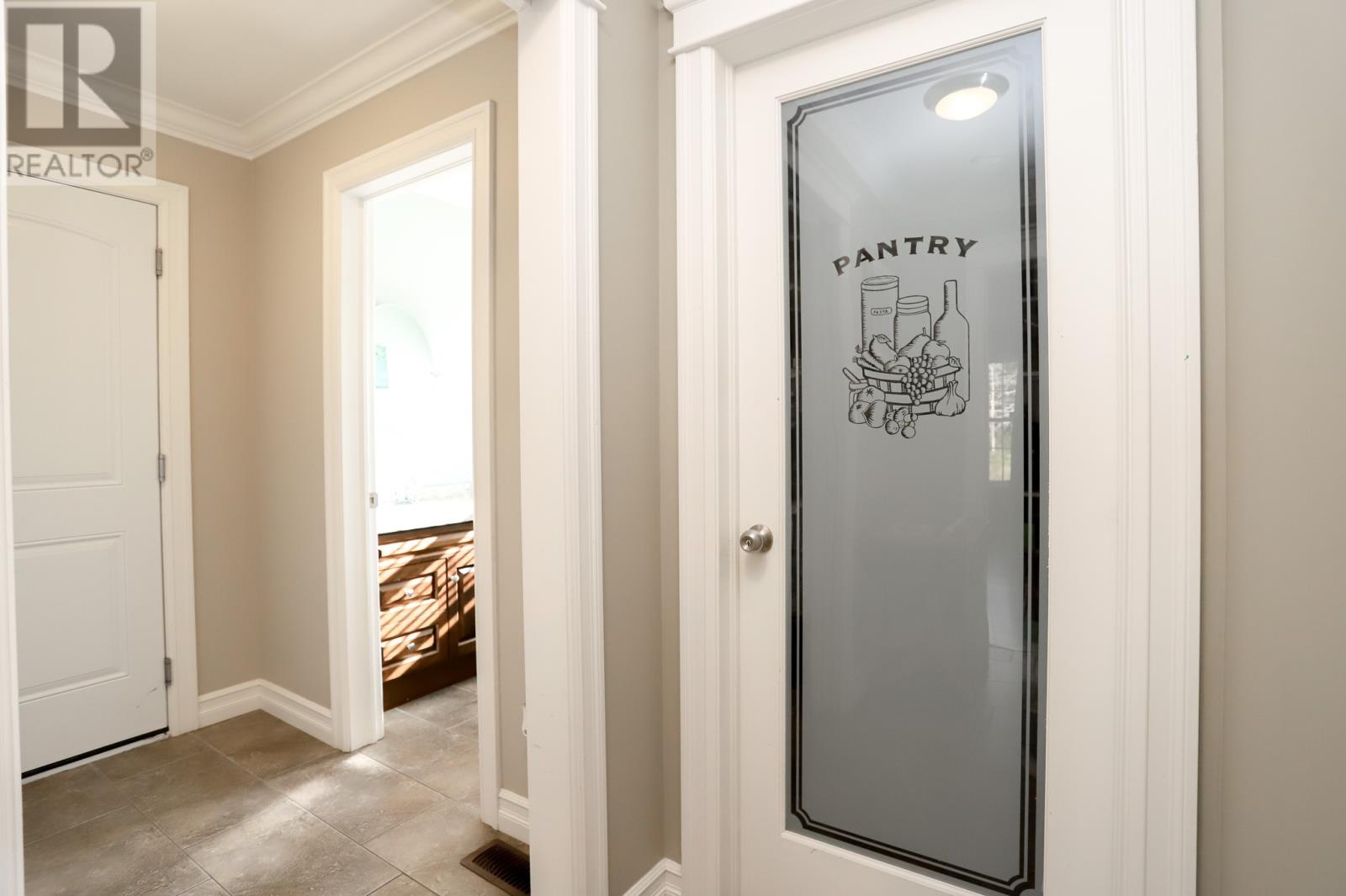 18a Millers Road Property Photo 13