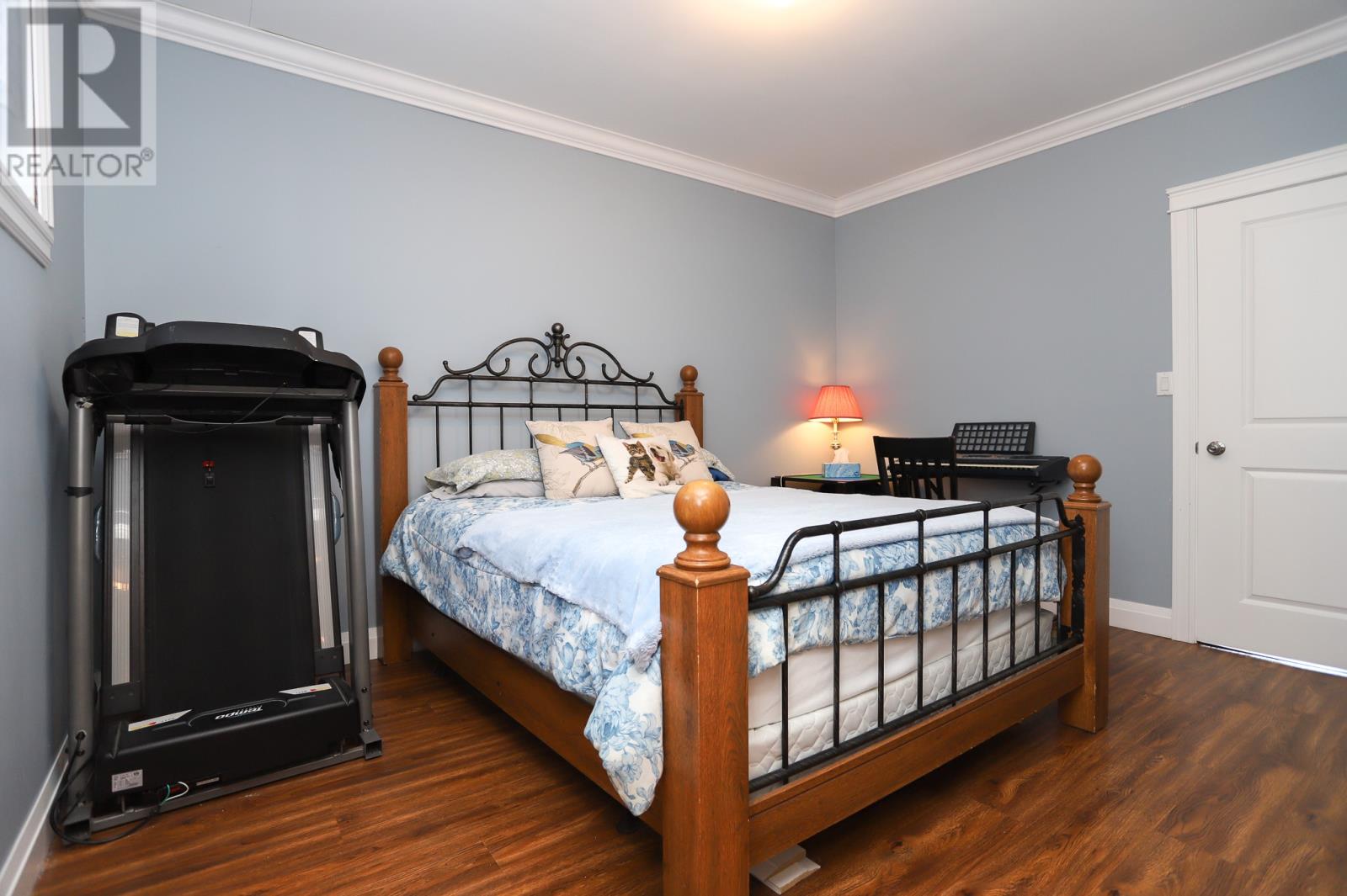 18a Millers Road Property Photo 31