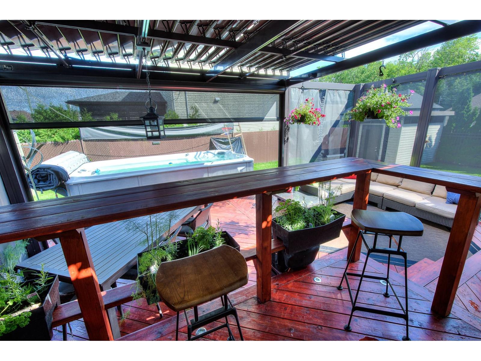 14 Rue St-louis Property Photo 34
