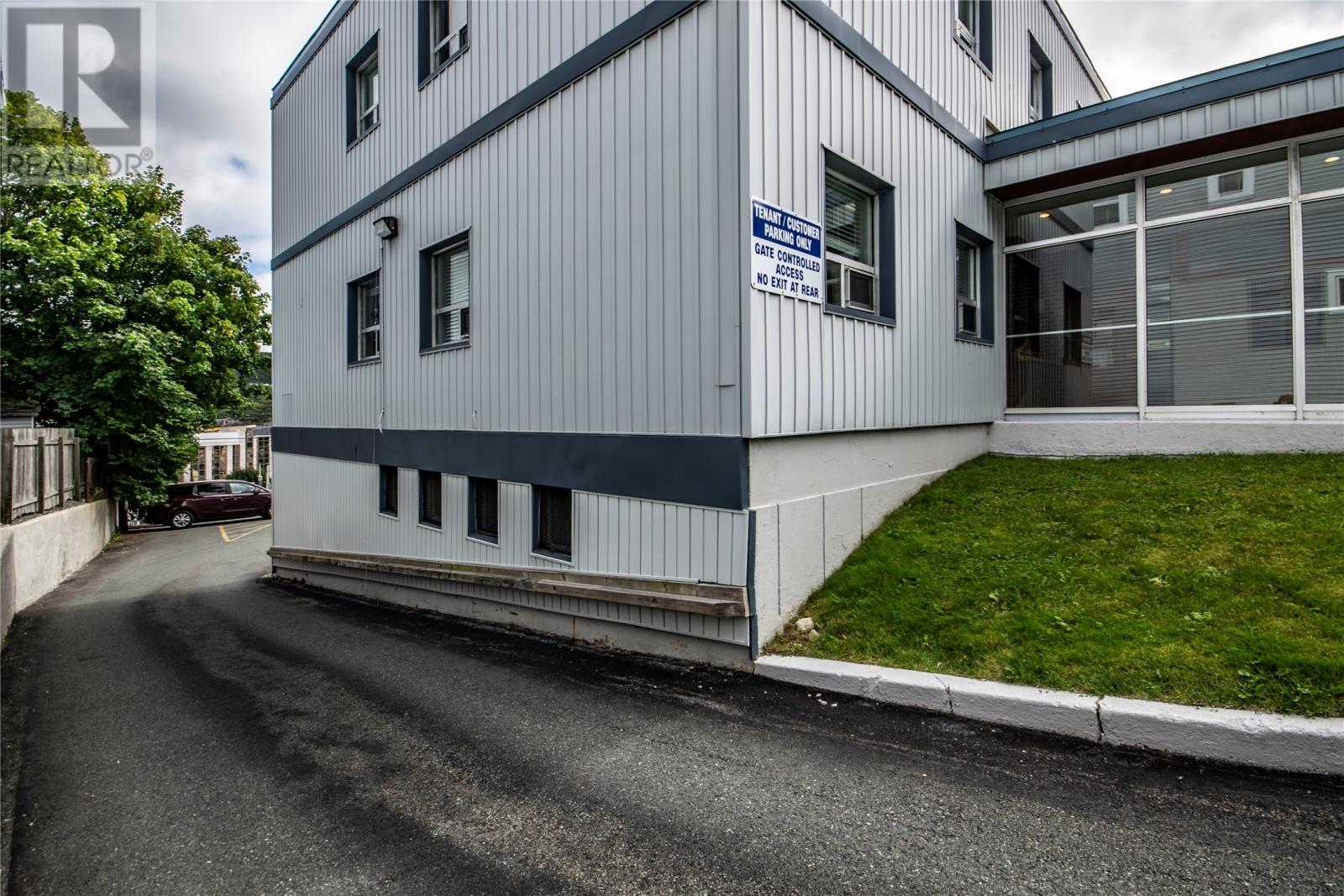 95 Lemarchant Road Property Photo 4