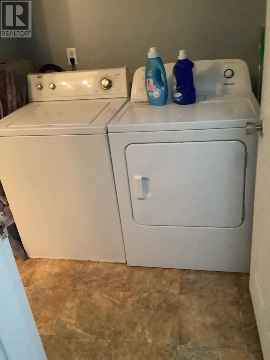 448-450 Jw Pickersgill Boulevard Property Photo 25