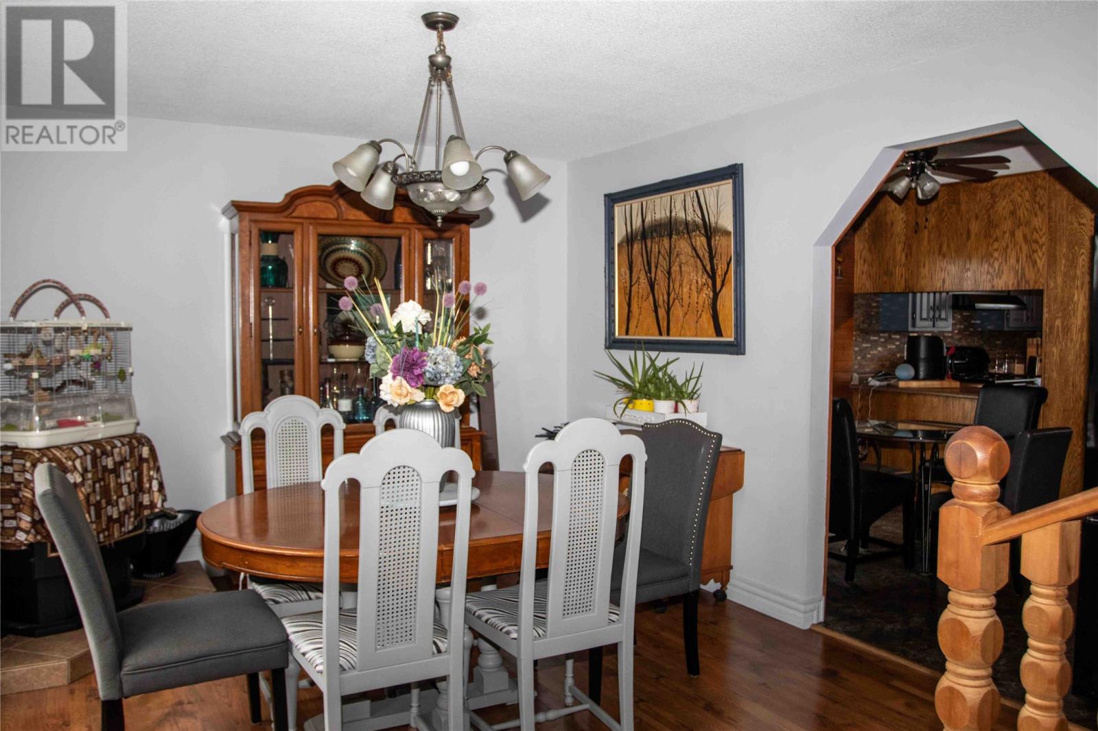 253 John Cabot Drive Property Photo 8