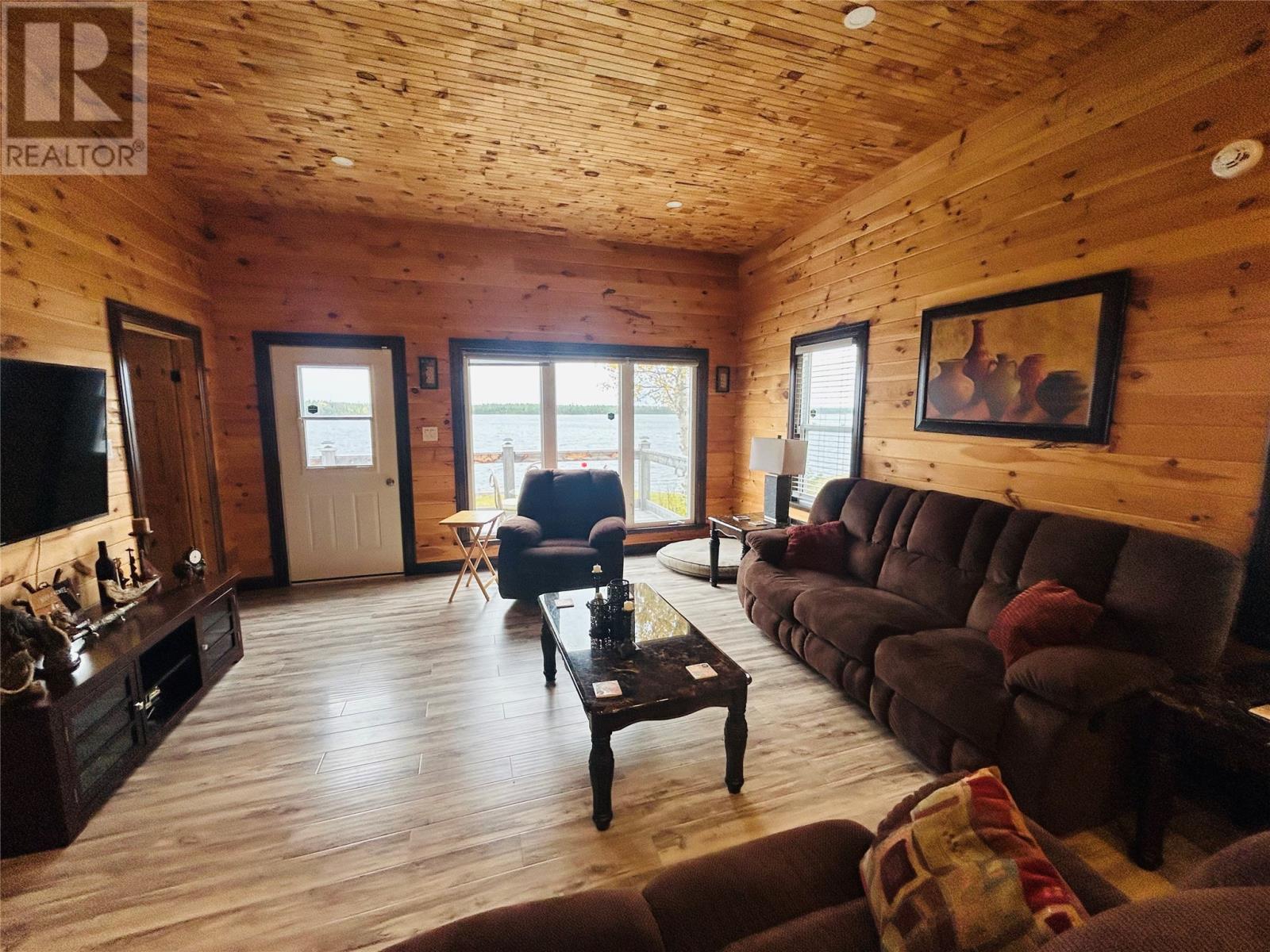 1023871 Martin Lake Road Property Photo 19