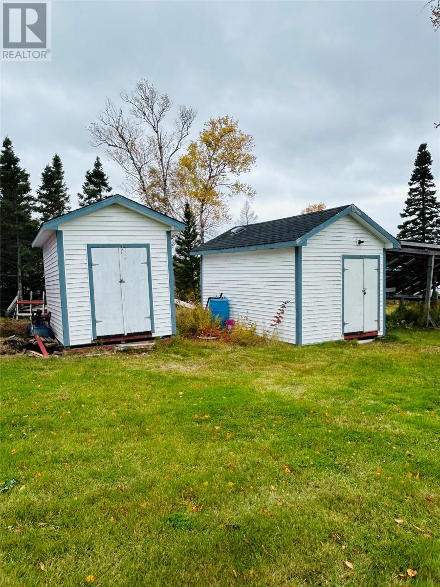 1023871 Martin Lake Road Property Photo 29
