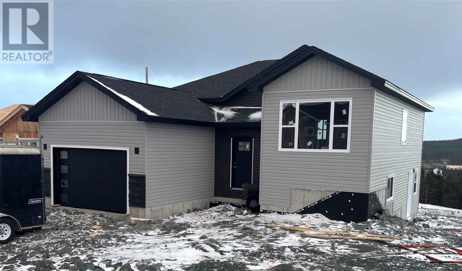 17 Kemble Avenue Property Photo