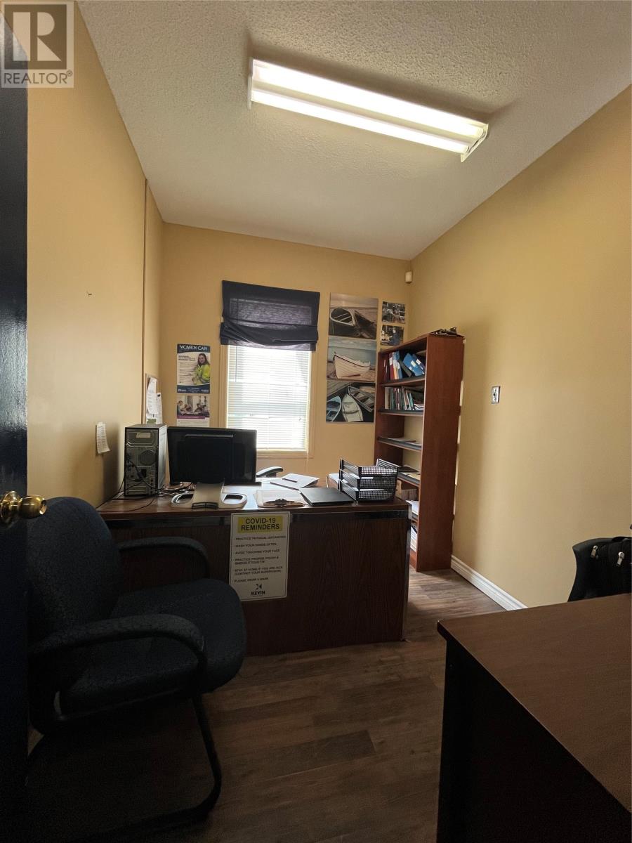 814 Ville Marie Drive Property Photo 8