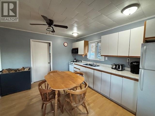 85 The New Road Property Photo 7