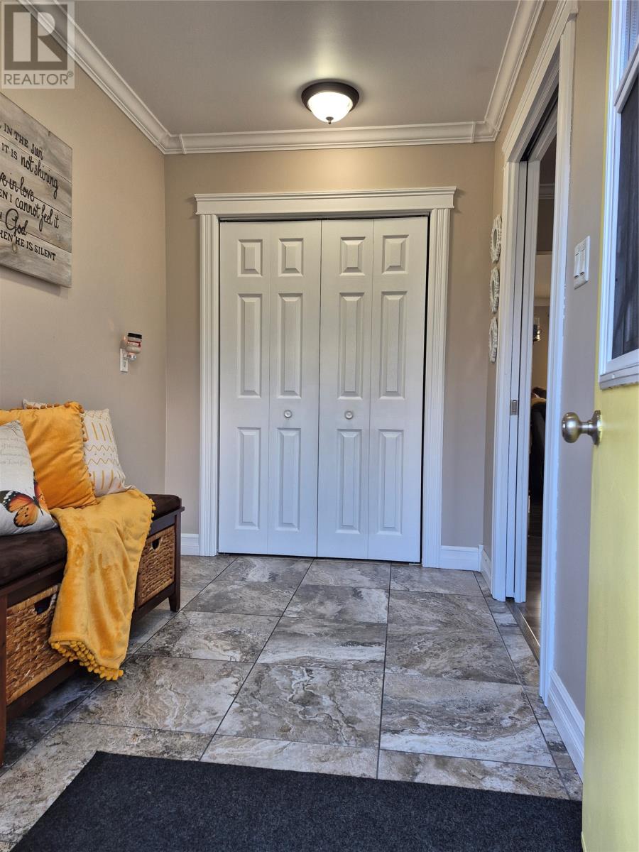 87 Smallwood Drive Property Photo 12