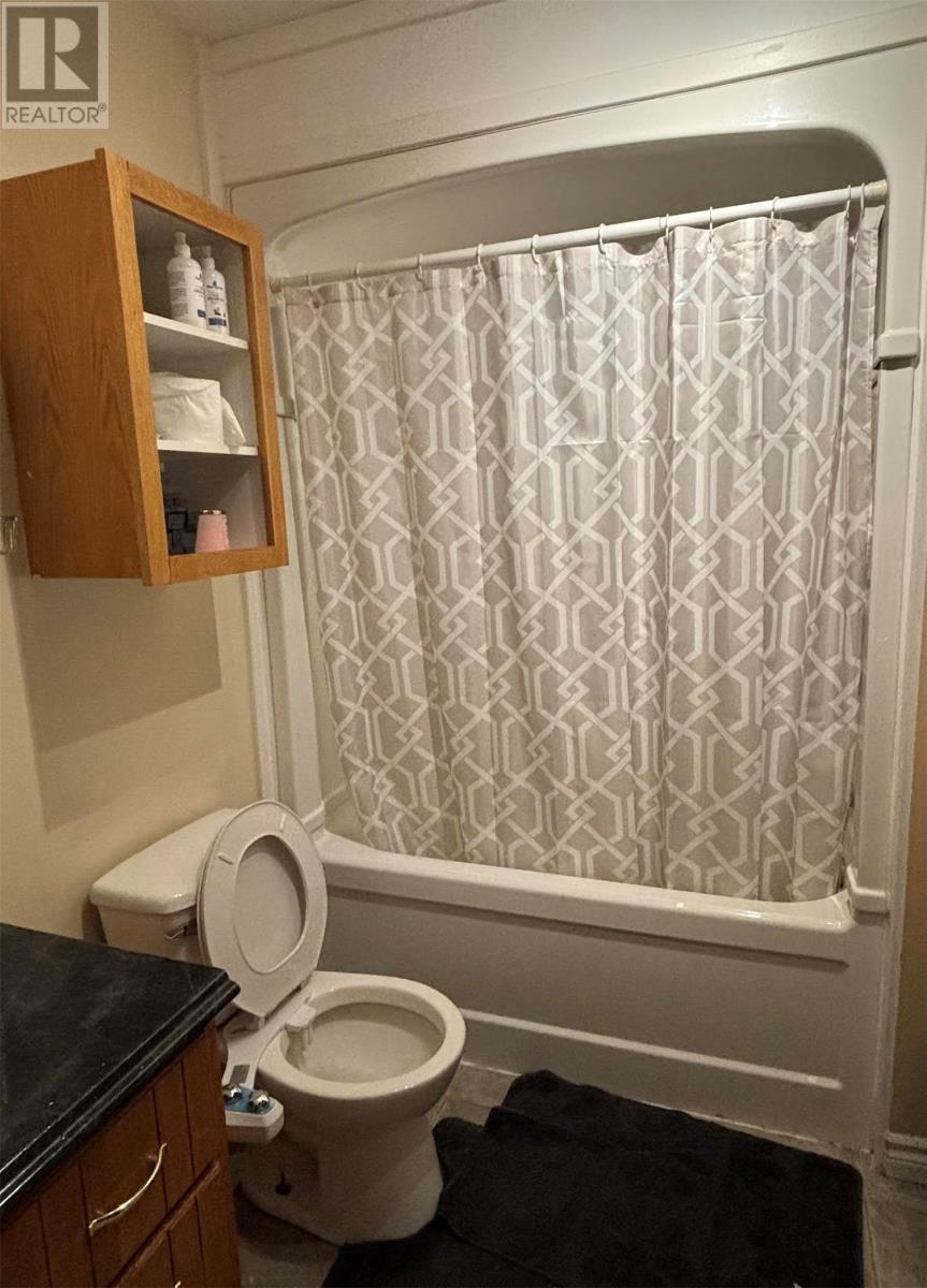 25 Mesher Street Property Photo 14