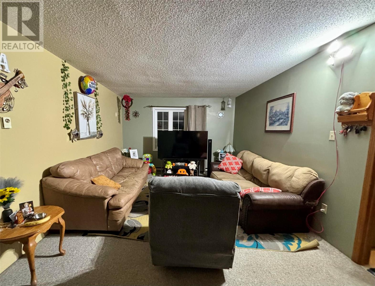 25 Mesher Street Property Photo 17