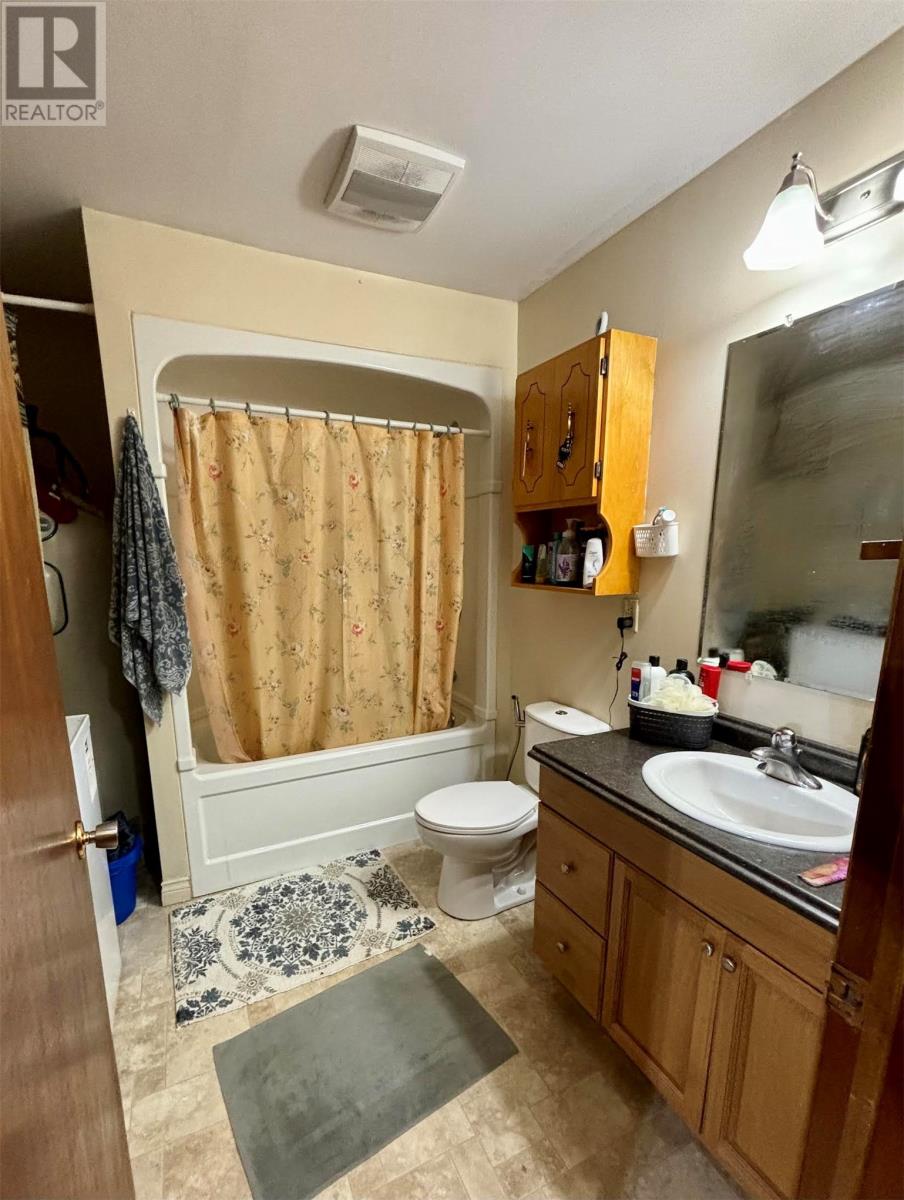 25 Mesher Street Property Photo 20