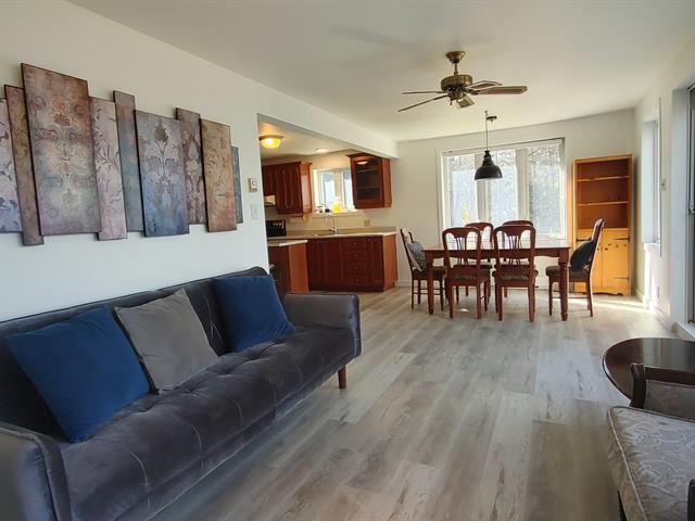 385 Ch. Du Tour-du-lac Property Photo 5