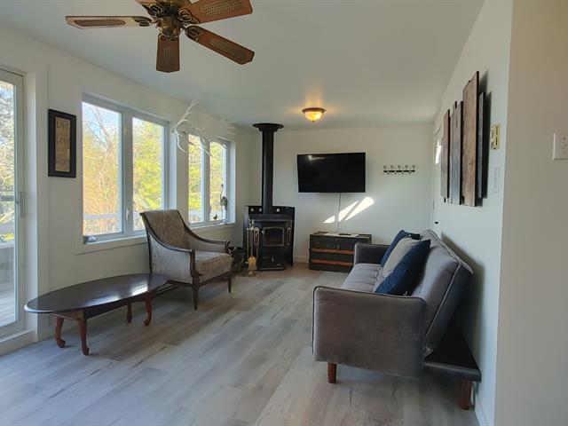 385 Ch. Du Tour-du-lac Property Photo 6