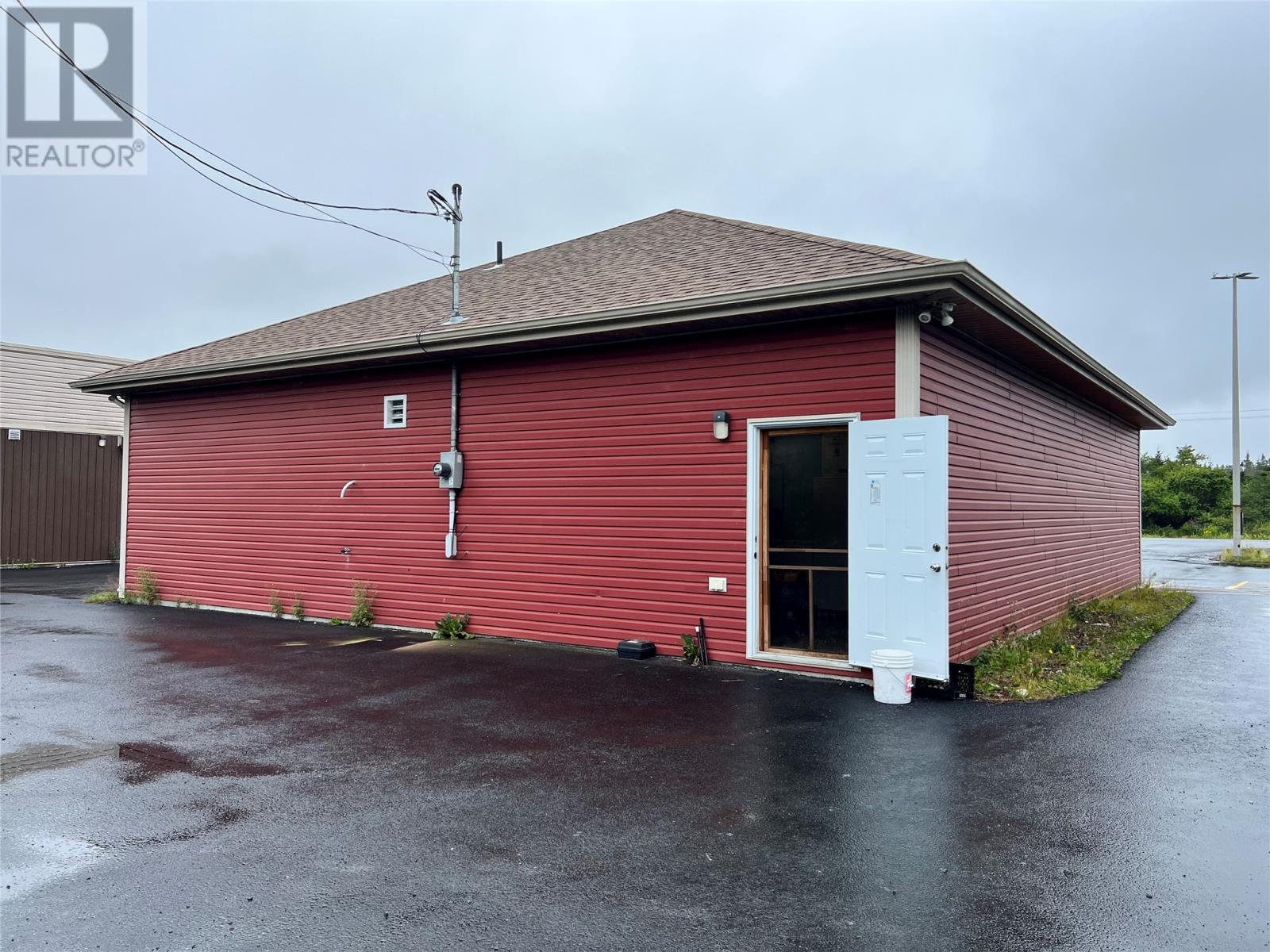 679-681 Trans Canada Highway Property Photo 3