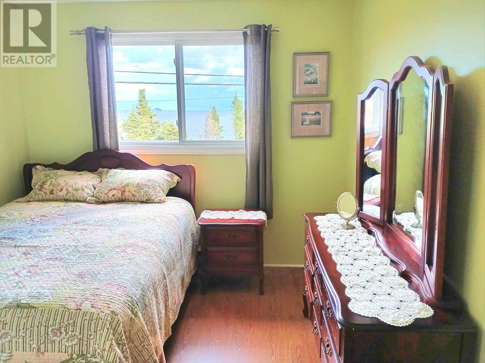 38 Beach Road Property Photo 11