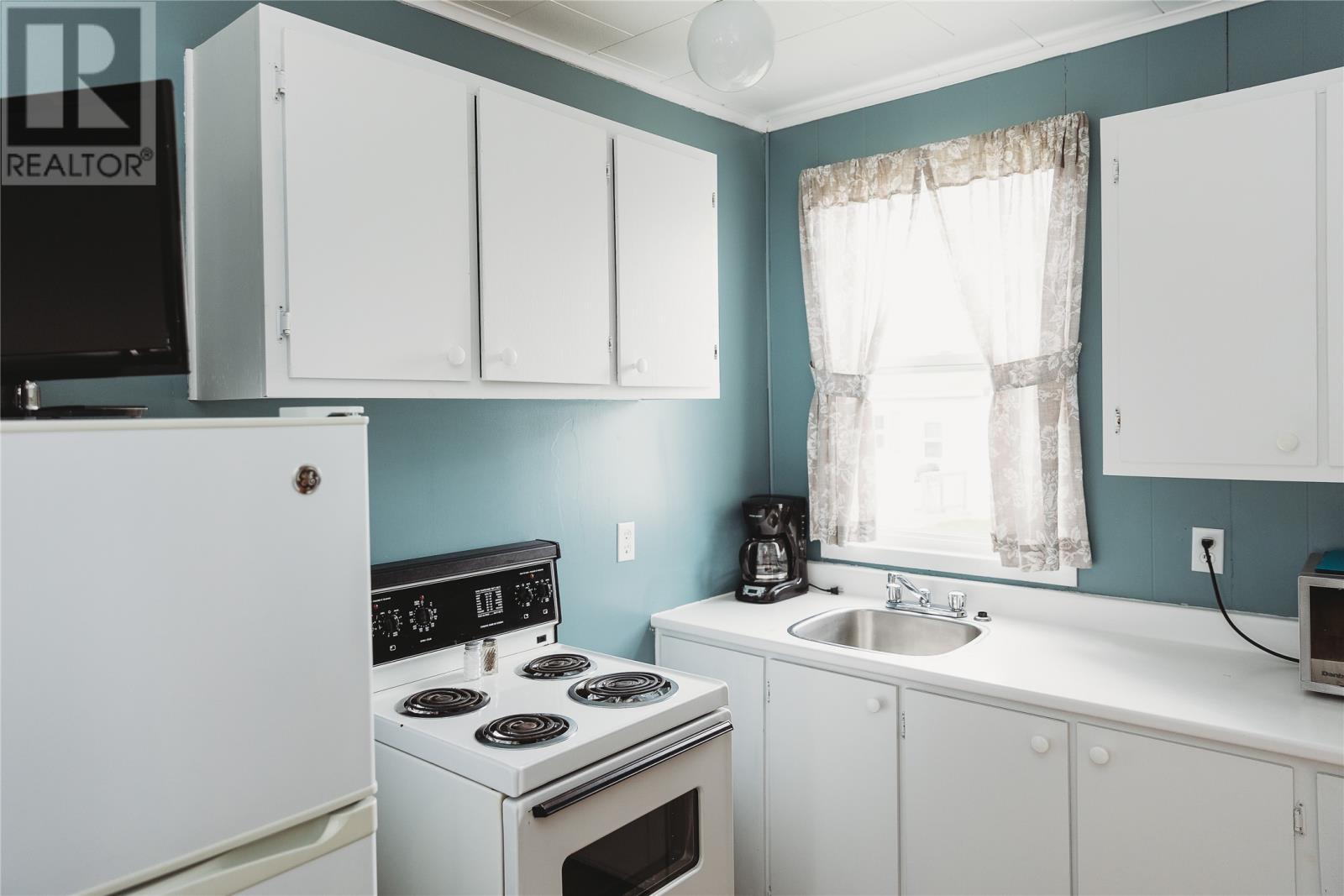 38 Beach Road Property Photo 26