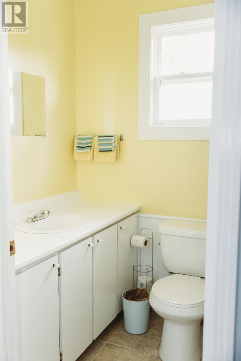 38 Beach Road Property Photo 32