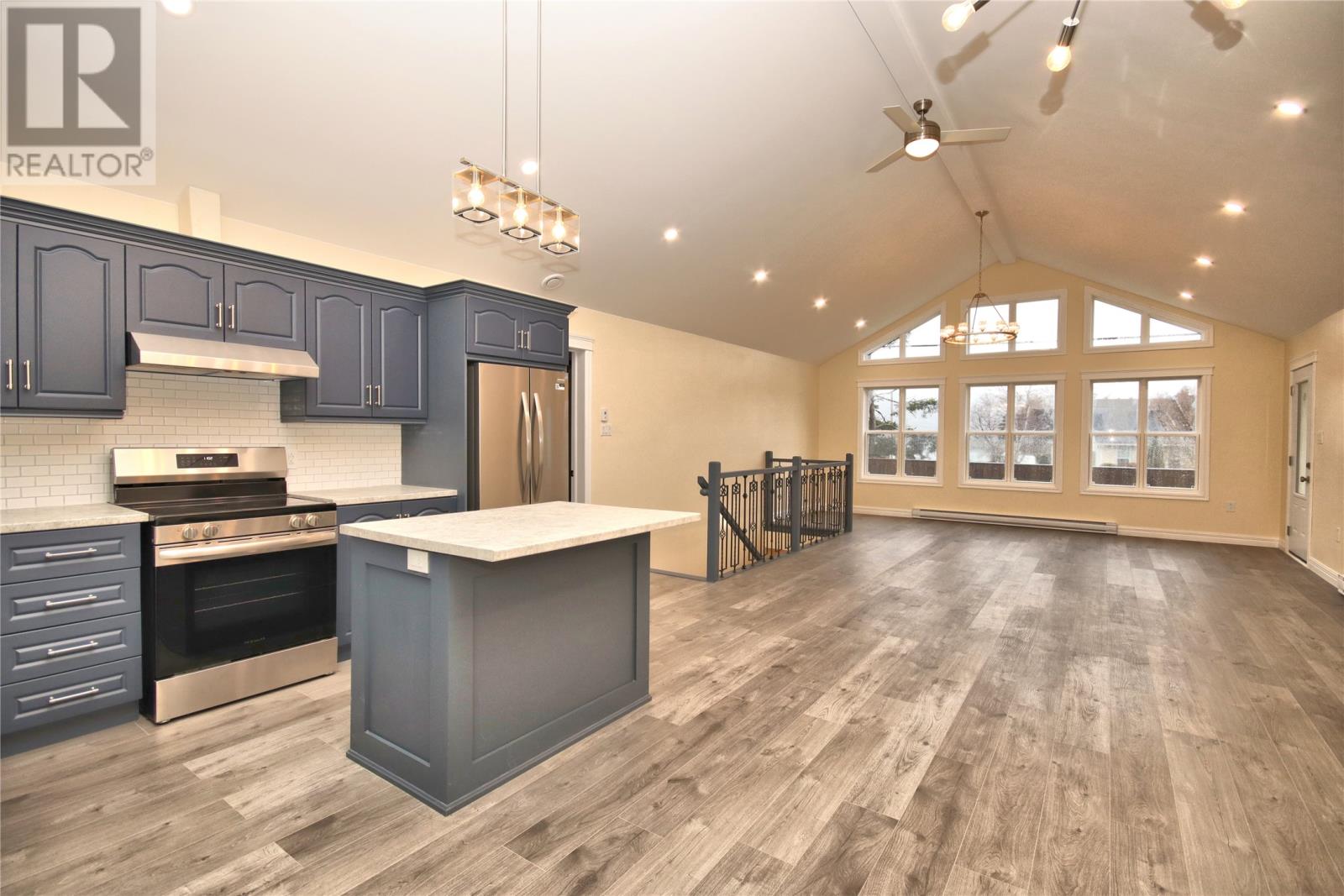 79 Forest Road Property Photo 12