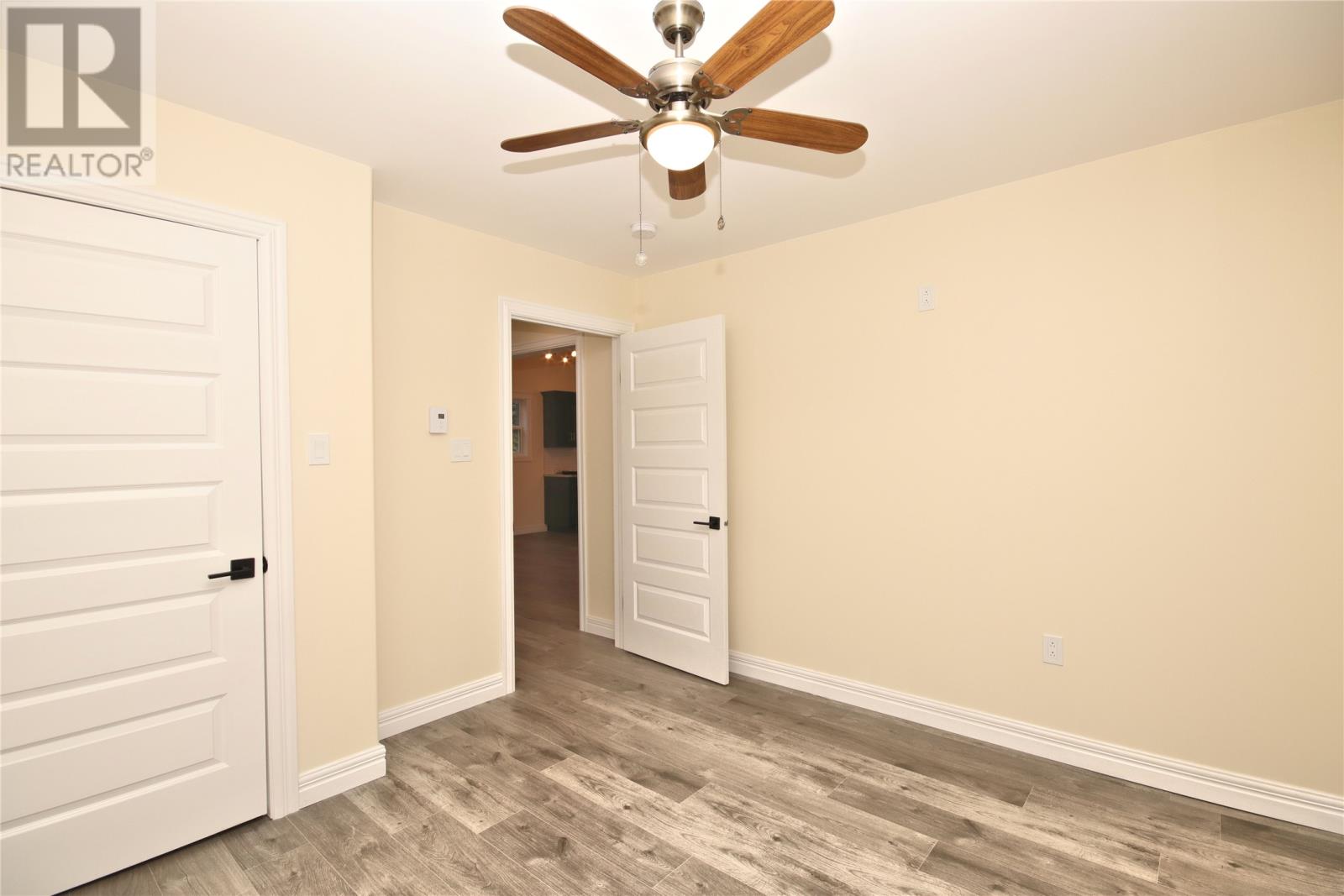 79 Forest Road Property Photo 24
