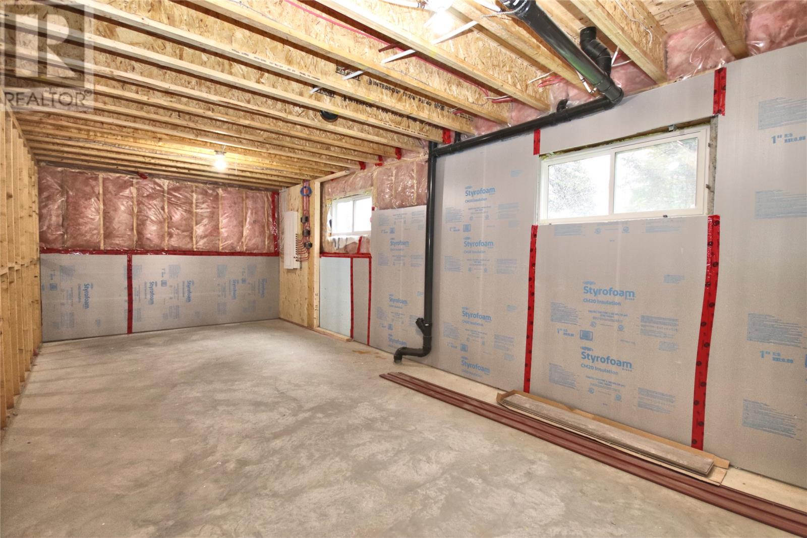 79 Forest Road Property Photo 32
