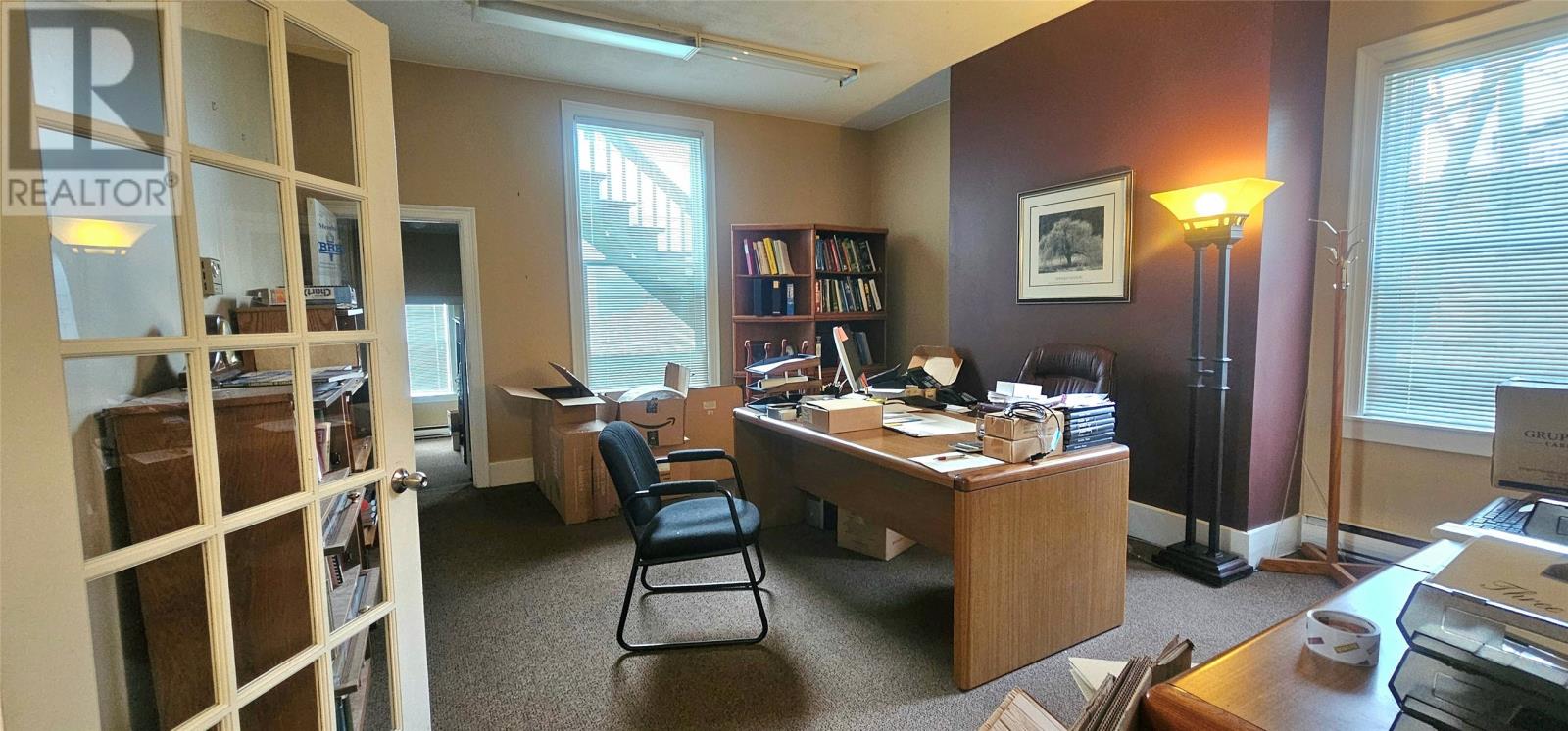 47 Leslie Street Property Photo 13