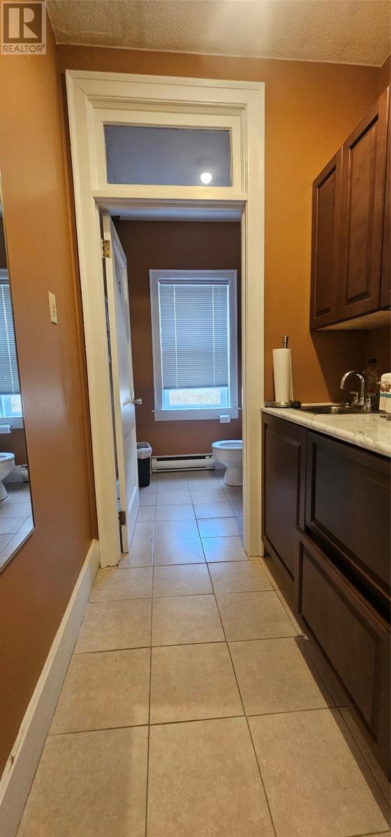 47 Leslie Street Property Photo 16