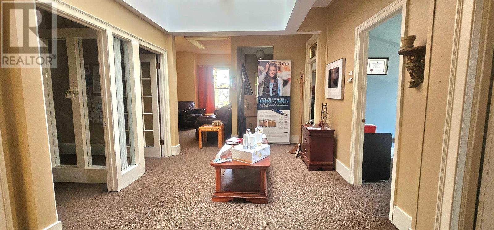 47 Leslie Street Property Photo 29