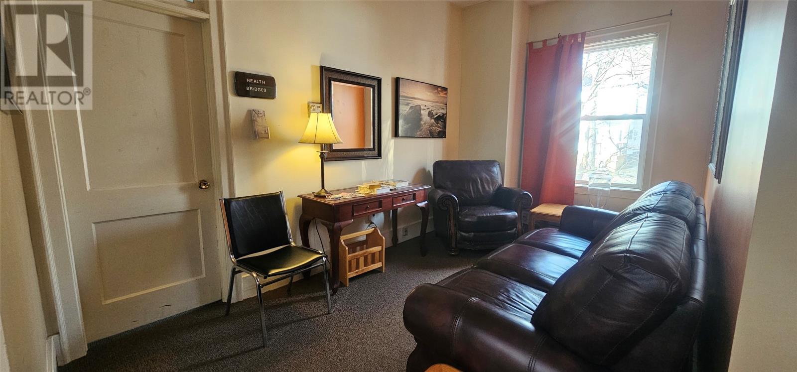 47 Leslie Street Property Photo 30