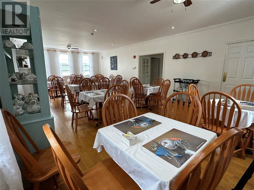 428 Main Road N Property Photo 14