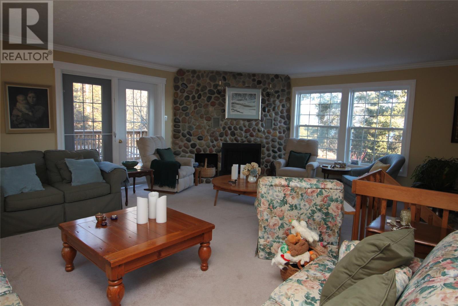 16 Domans Lane Property Photo 7