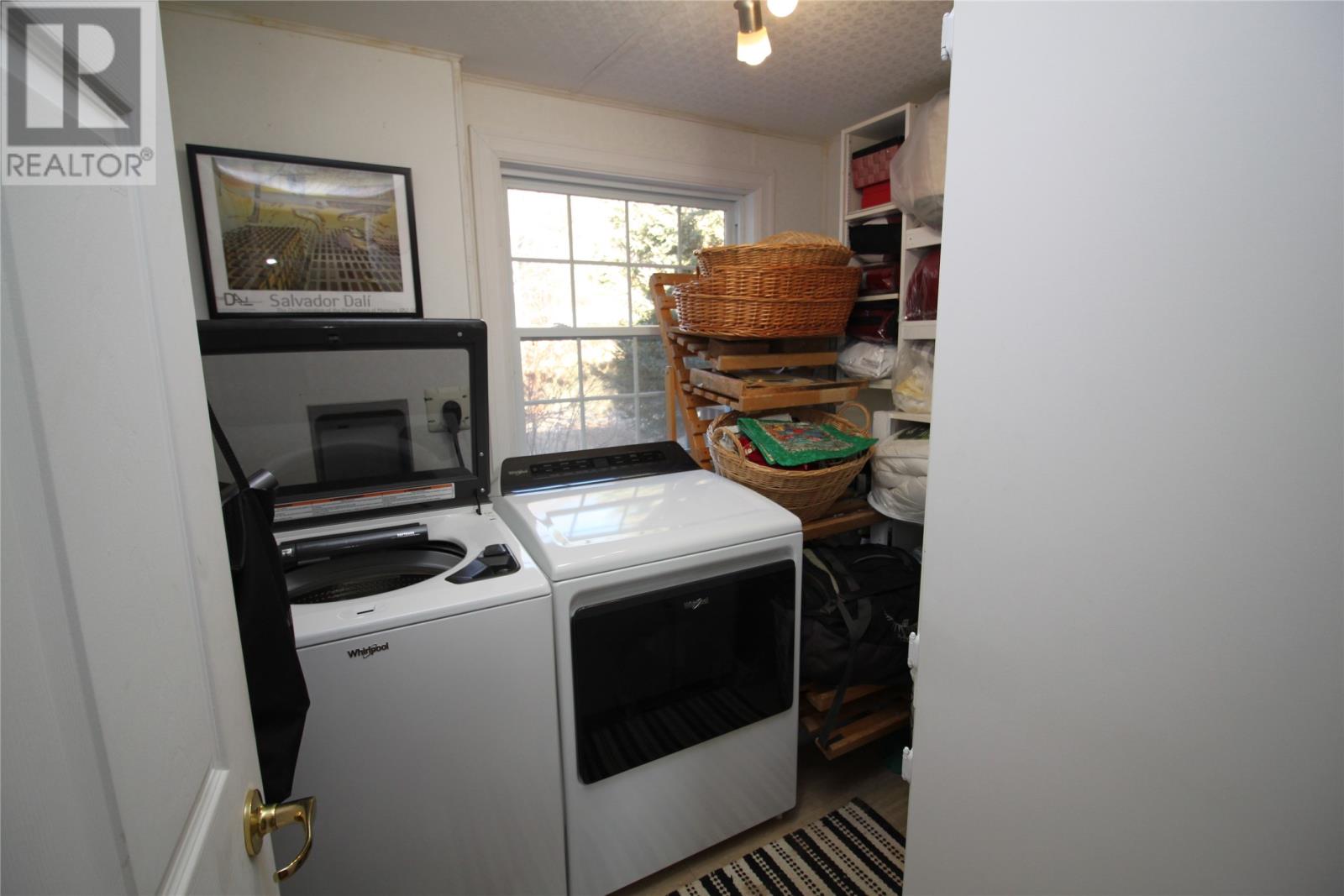 16 Domans Lane Property Photo 13