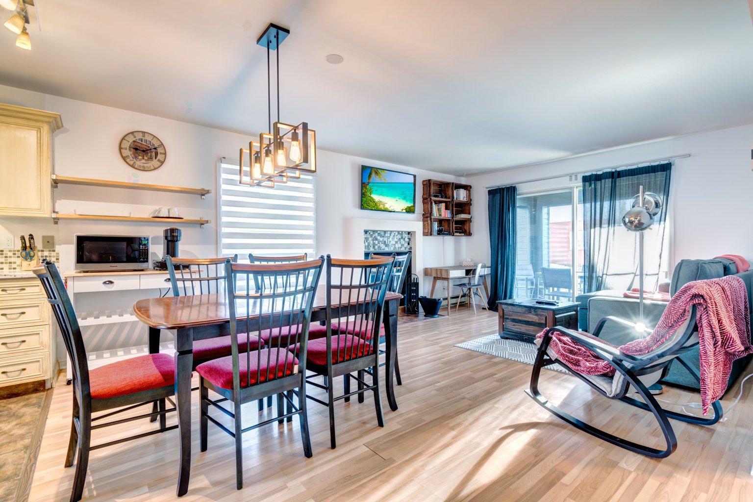2290 Place Du Village, #215 Property Photo 11