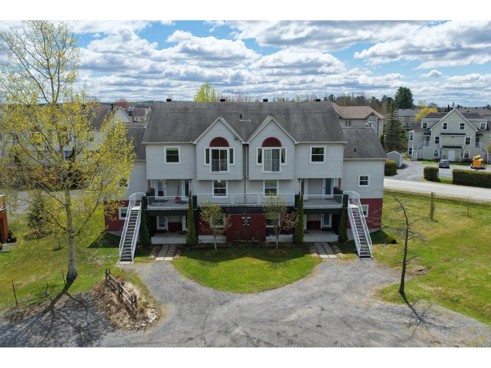 2290 Place Du Village, #215 Property Photo 31
