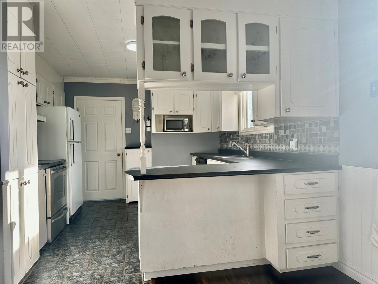 4 Ceko Place Property Photo 11