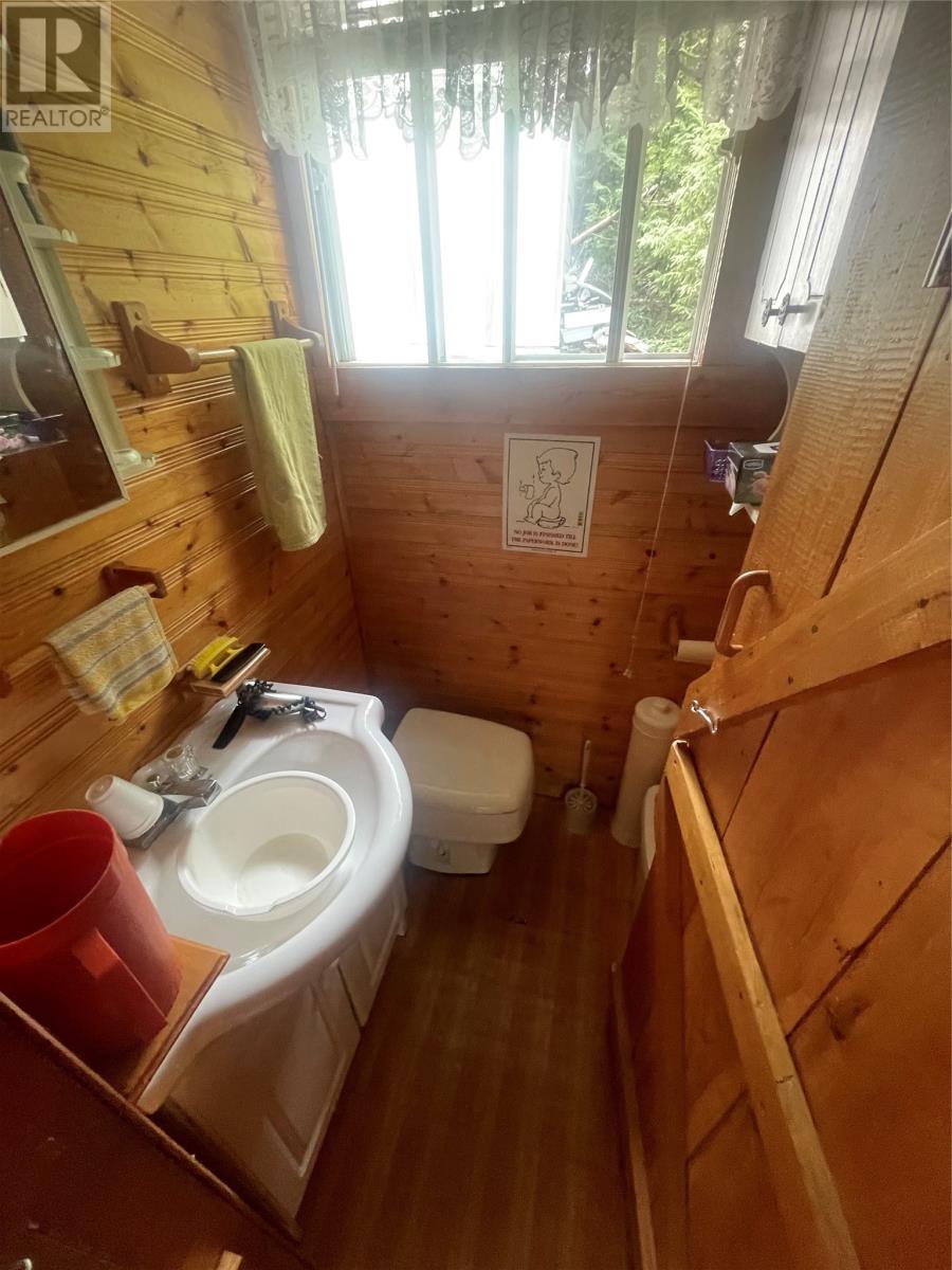 9 Wintertickle Road Property Photo 19