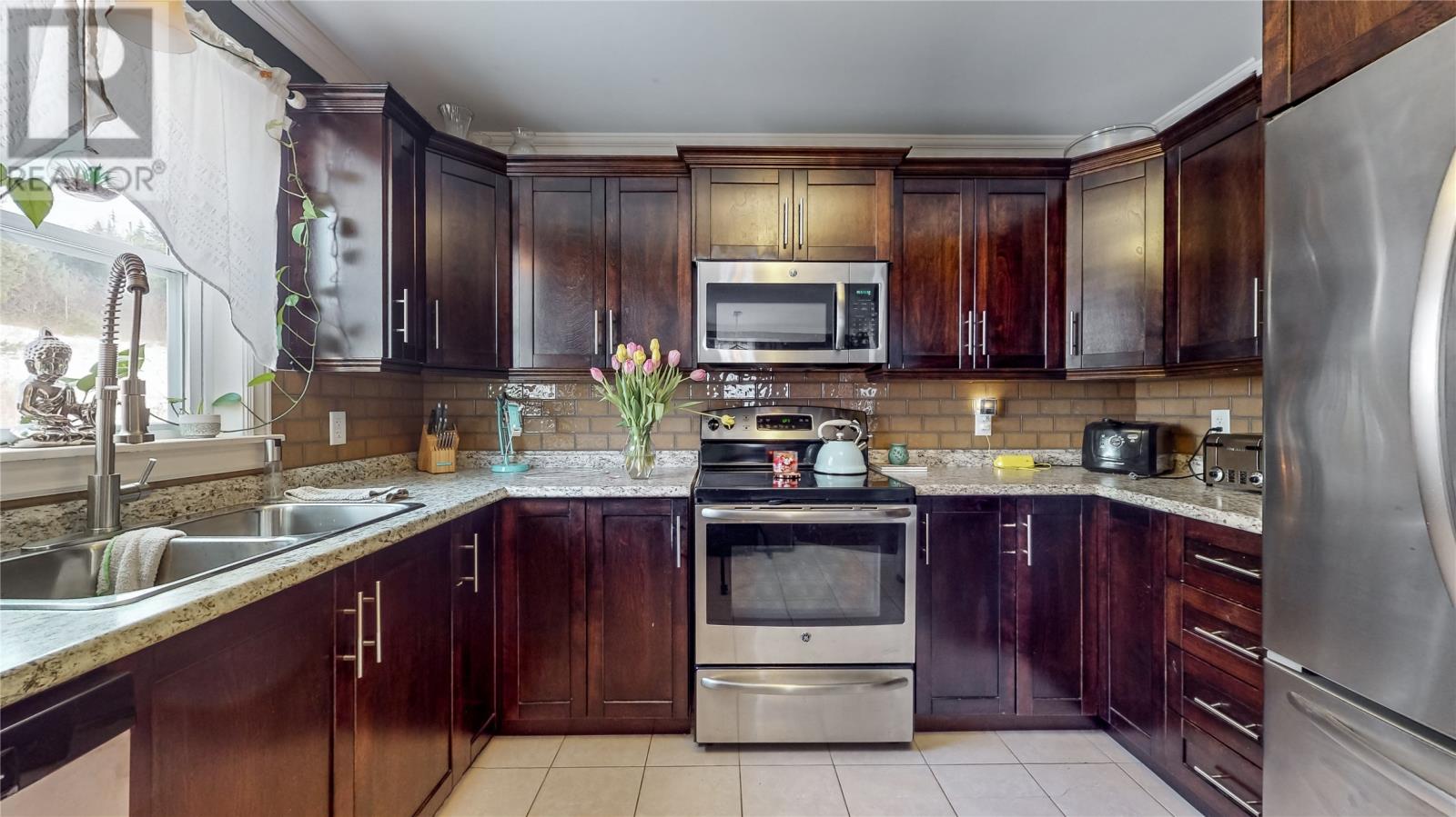 1308 Thorburn Road Property Photo 3