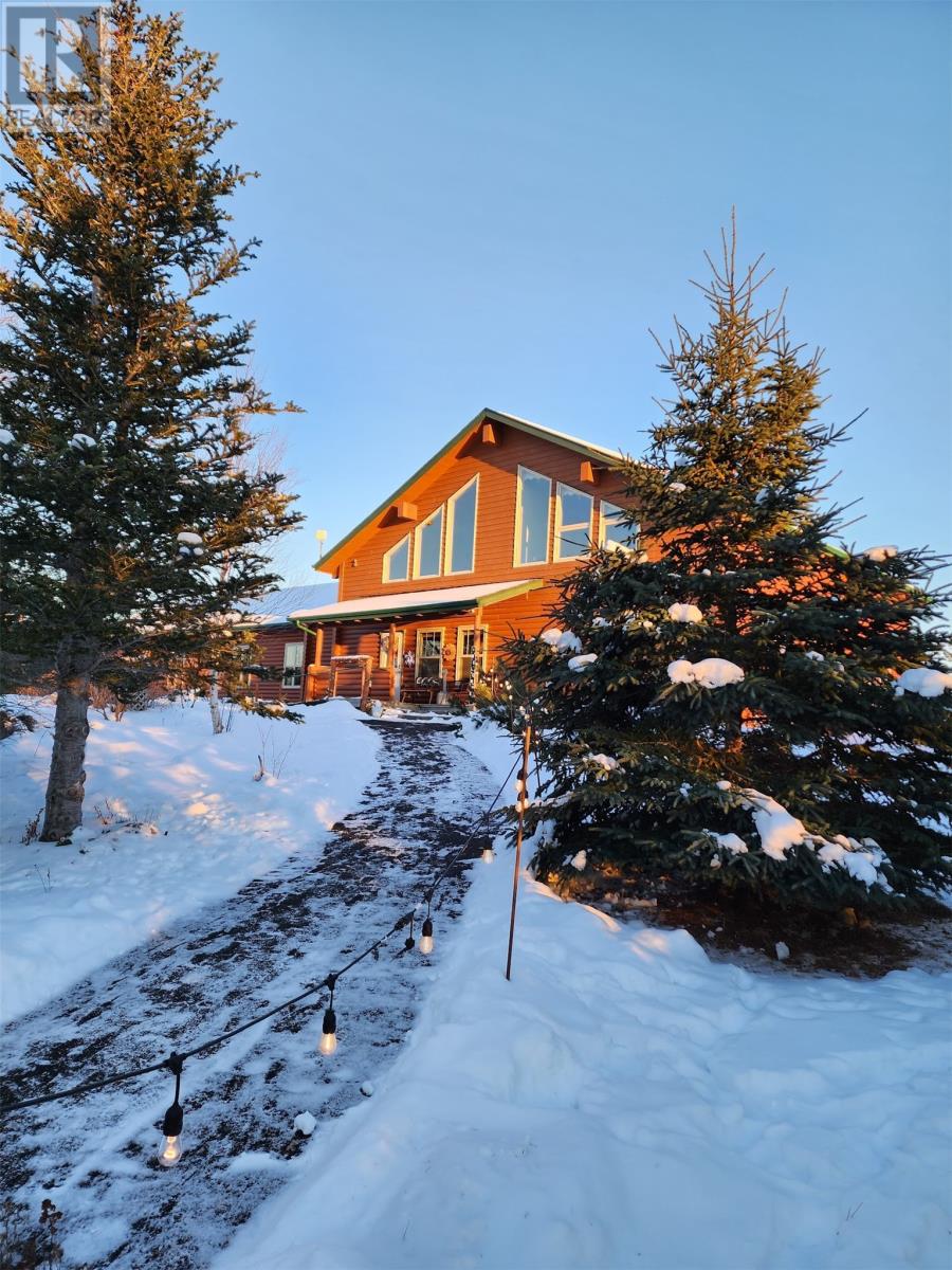 1 Bluewater Drive Property Photo 2