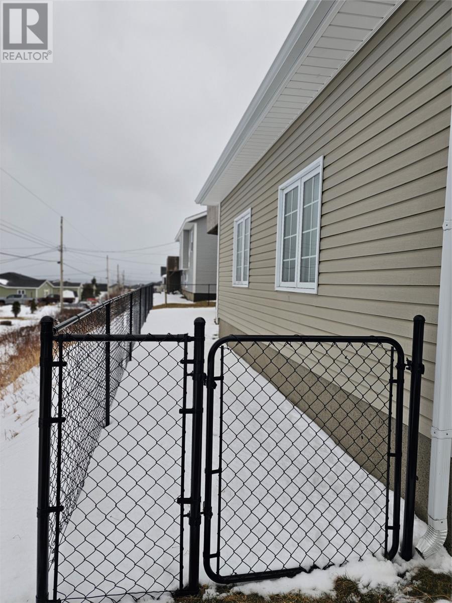 40 Smallwood Drive Property Photo 31